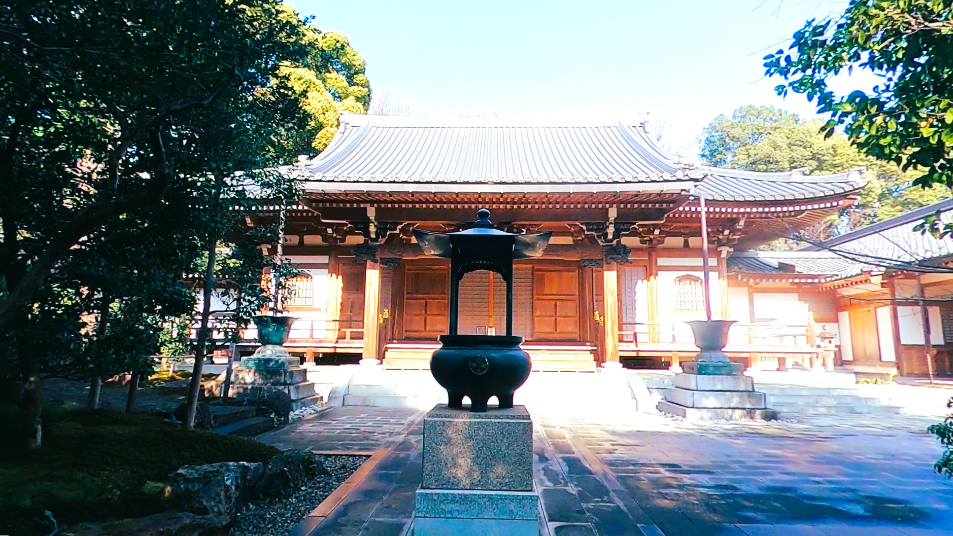 世界各国から注目を浴びる「禅（Zen）」の心と空間【建功寺】